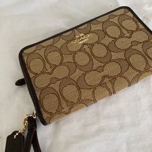 Authentic Coach BrownWristlet